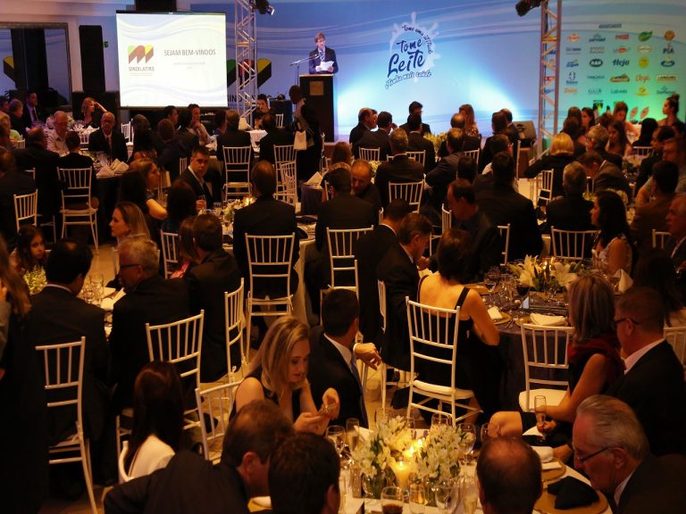 Sindilat anuncia vencedores do Prêmio Destaques 2018