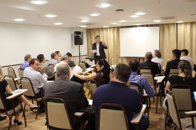 Reunião anual do Sindilat debate perspectivas do setor lácteo