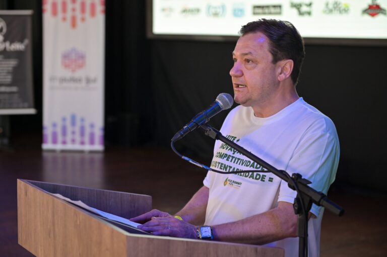 Lançamento do Milk Summit Mercosul terá debates sobre competitividade e mercado futuro do leite